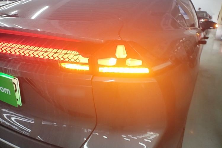 Used Deepal SL03 2023 SL03i 515MAX Pure Electric Version Right Rear Taillight