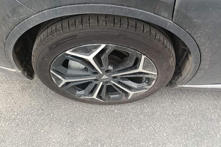 Used Deepal SL03 2023 200Max Range-Extended Version Right Rear Wheel Hub