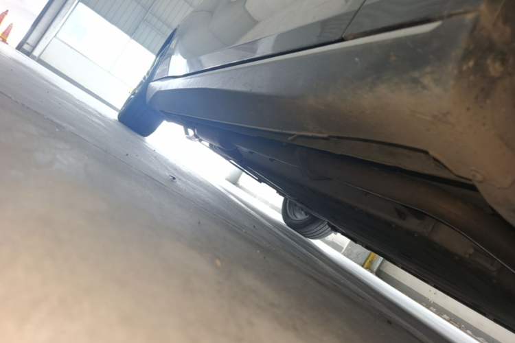 Used Deepal SL03 2023 135Plus Range-Extended Version Right Side Sill