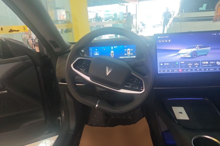 Used Deepal SL03 2023 200Max Range-Extended Version Steering Wheel