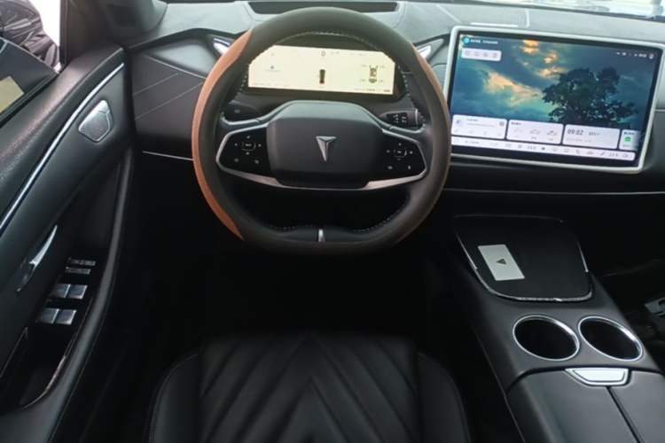 Used Deepal SL03 2023 515MAX Pure Electric Version Steering Wheel