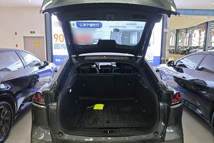 Used Deepal SL03 2023 200Max Range-Extended Version Trunk