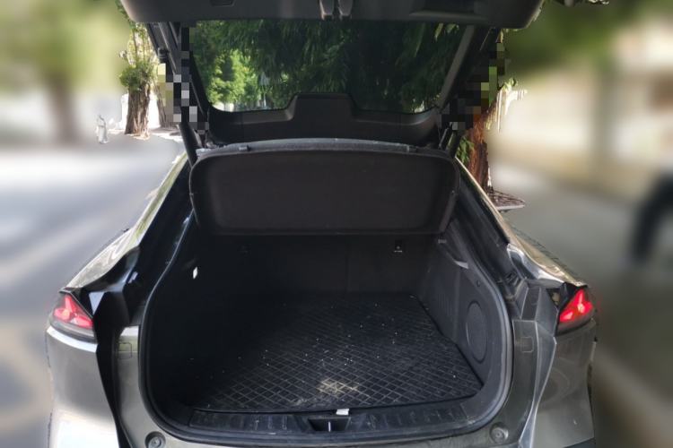 Used Deepal SL03 2023 200Max Range-Extended Version Trunk