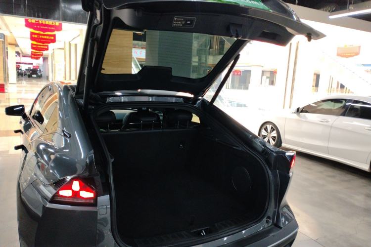 Used Deepal SL03 2023 200Max Range-Extended Version Trunk