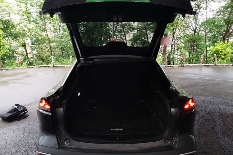 Used Deepal SL03 2023 515MAX Pure Electric Version Trunk