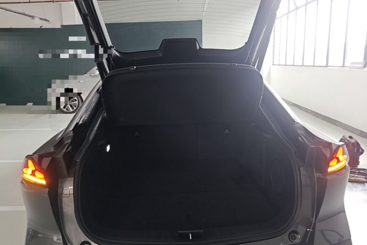Used Deepal SL03 2023 200Max Range-Extended Version Trunk