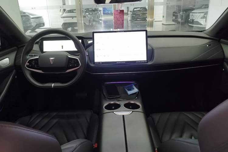 Used Deepal SL03 2023 200Max Range-Extended Version Center Console