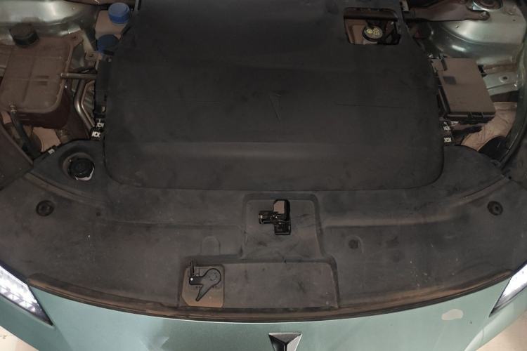 Used Deepal SL03 2023 200Max Range-Extended Version Engine Bay