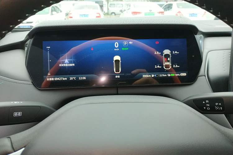 Used Deepal SL03 2023 200Max Range-Extended Version Instrument Cluster