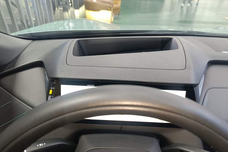 Used Deepal SL03 2023 200Max Range-Extended Version Interior 6