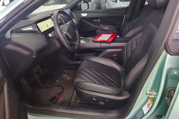 Used Deepal SL03 2023 200Max Range-Extended Version Left Front Seat