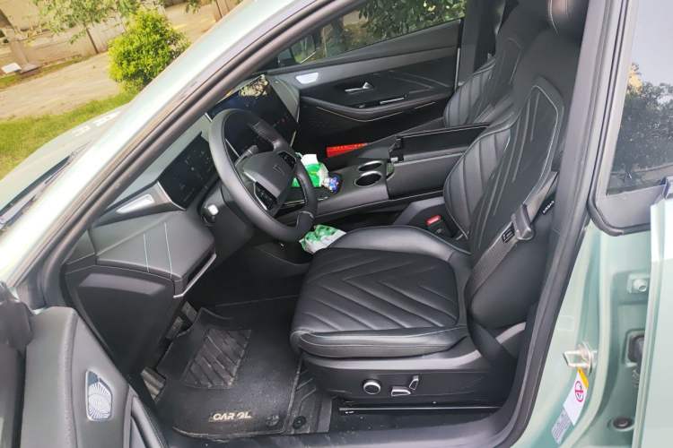 Used Deepal SL03 2023 200Max Range-Extended Version Left Front Seat