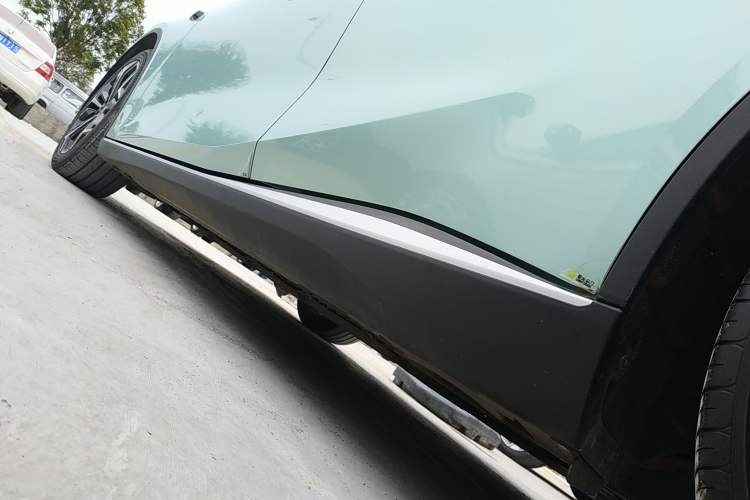 Used Deepal SL03 2023 200Max Range-Extended Version Left Side Sill