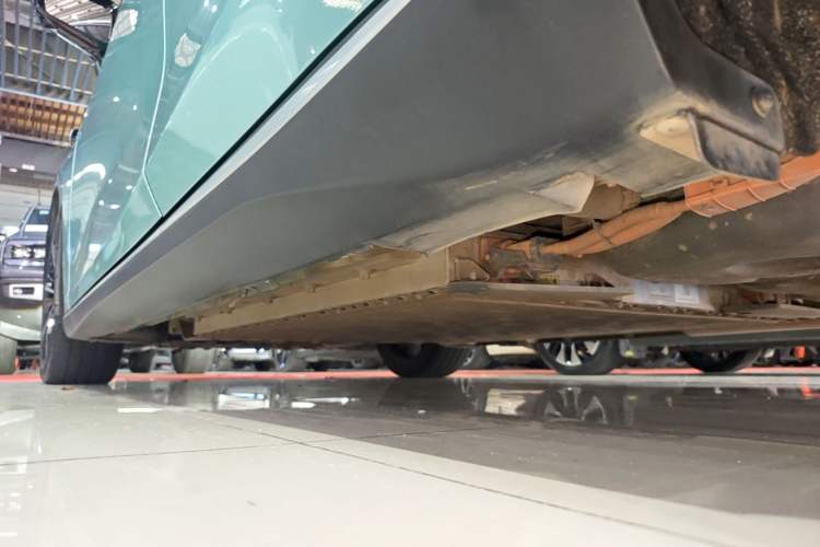 Used Deepal SL03 2023 200Max Range-Extended Version Left Side Sill
