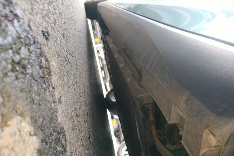 Used Deepal SL03 2023 200Max Range-Extended Version Left Side Sill