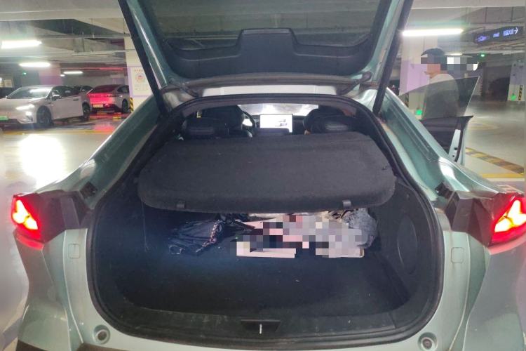 Used Deepal SL03 2023 200Max Range-Extended Version Trunk