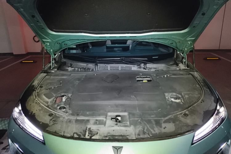 Used Deepal SL03 2023 200Max Range-Extended Version Engine Bay