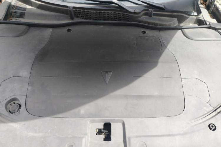 Used Deepal SL03 2023 200Max Range-Extended Version Engine Bay