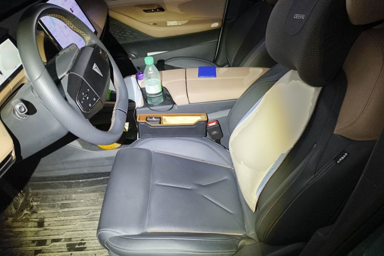 Used Deepal SL03 2023 200Max Range-Extended Version Left Front Seat