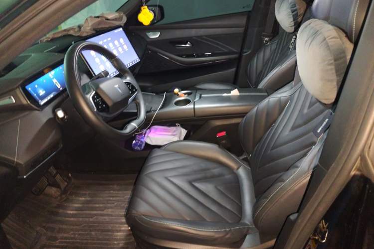 Used Deepal SL03 2023 200Max Range-Extended Version Left Front Seat