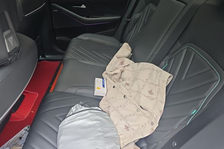 Used Deepal SL03 2023 200Max Range-Extended Version Left Rear Seat