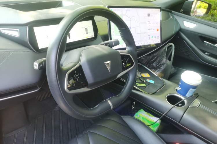 Used Deepal SL03 2023 515MAX Pure Electric Version Steering Wheel