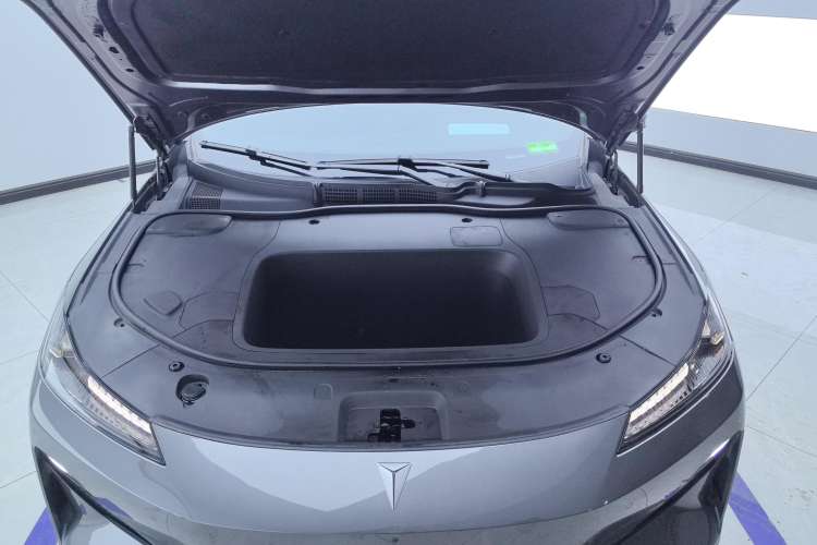Used Deepal SL03 2023 SL03i 515MAX Pure Electric Version Engine Bay