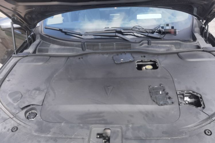 Used Deepal SL03 2023 200Max Range-Extended Version Engine Bay
