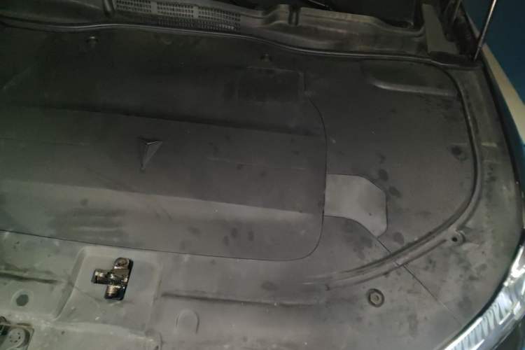 Used Deepal SL03 2023 200Max Range-Extended Version Engine Bay Left