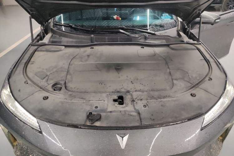 Used Deepal SL03 2023 200Max Range-Extended Version Engine Bay