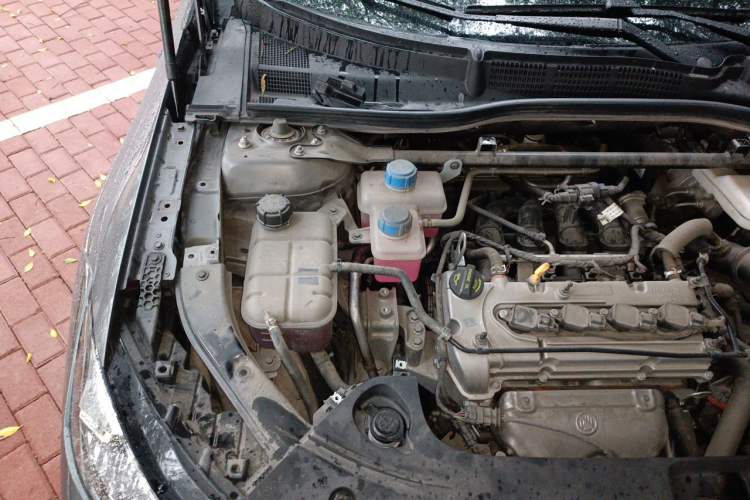 Used Deepal SL03 2023 200Max Range-Extended Version Engine Bay Right