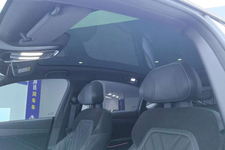 Used Deepal SL03 2023 SL03i 515MAX Pure Electric Version Headliner