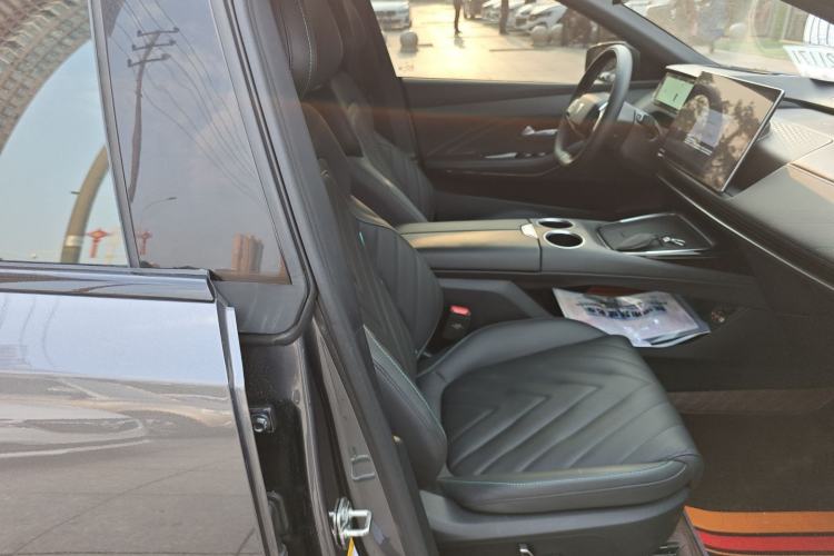Used Deepal SL03 2023 200Max Range-Extended Version Right Front Seat