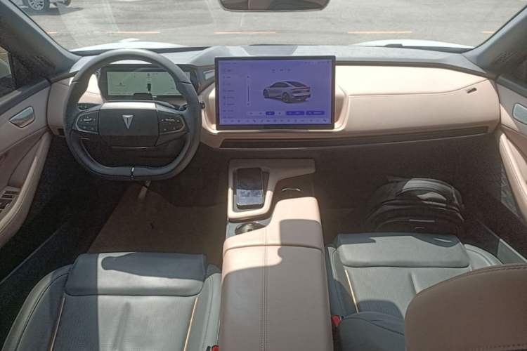 Used Deepal SL03 2023 515MAX Pure Electric Version Center Console