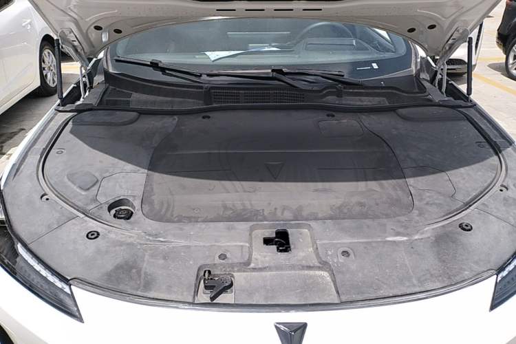 Used Deepal SL03 2023 200Max Range-Extended Version Engine Bay