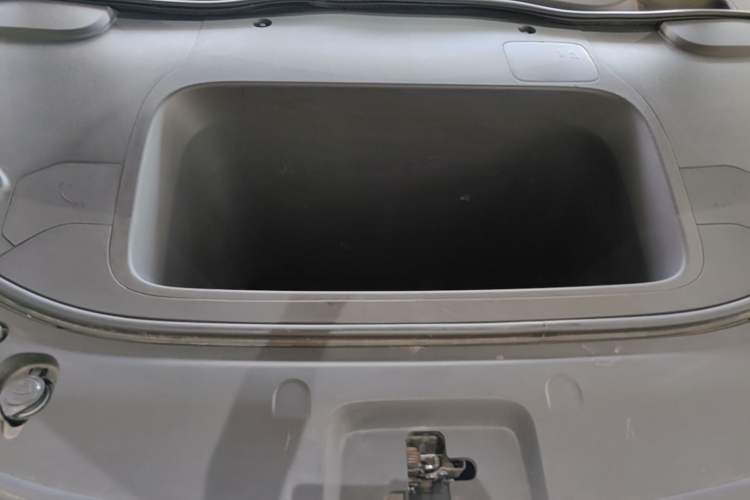 Used Deepal SL03 2023 515MAX Pure Electric Version Engine Bay