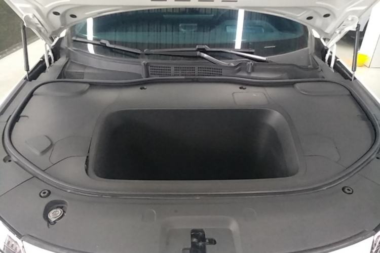 Used Deepal SL03 2023 515MAX Pure Electric Version Engine Bay
