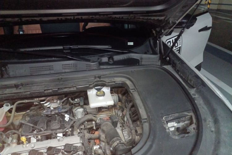 Used Deepal SL03 2023 200Max Range-Extended Version Engine Bay Left