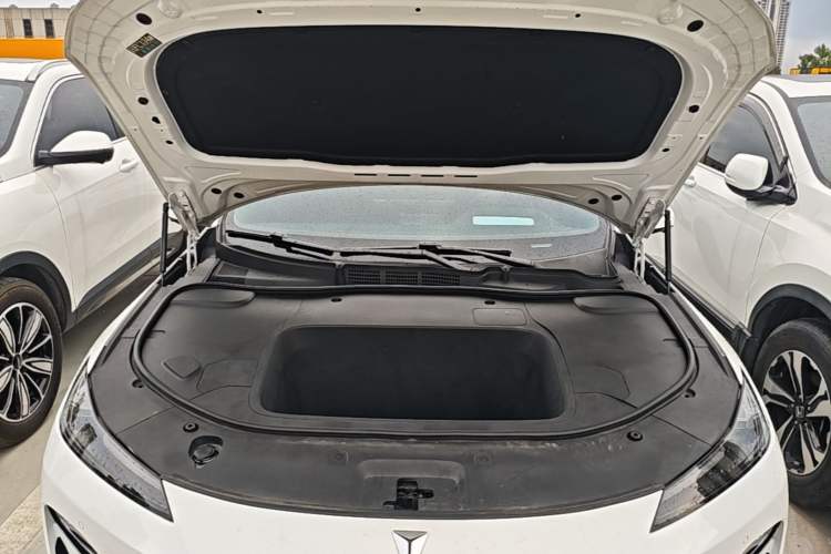 Used Deepal SL03 2023 SL03i 515MAX Pure Electric Version Engine Bay