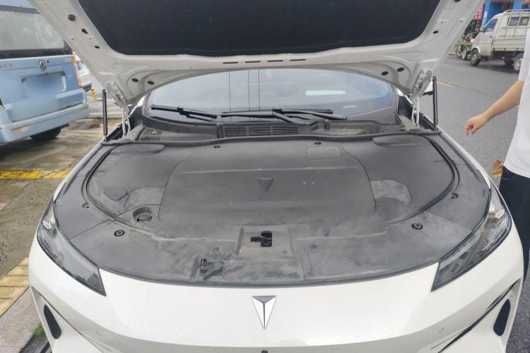 Used Deepal SL03 2023 200Max Range-Extended Version Engine Bay