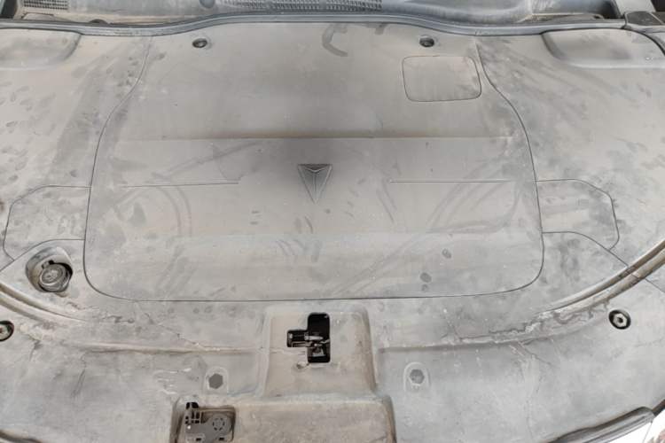 Used Deepal SL03 2023 200Max Range-Extended Version Engine Bay