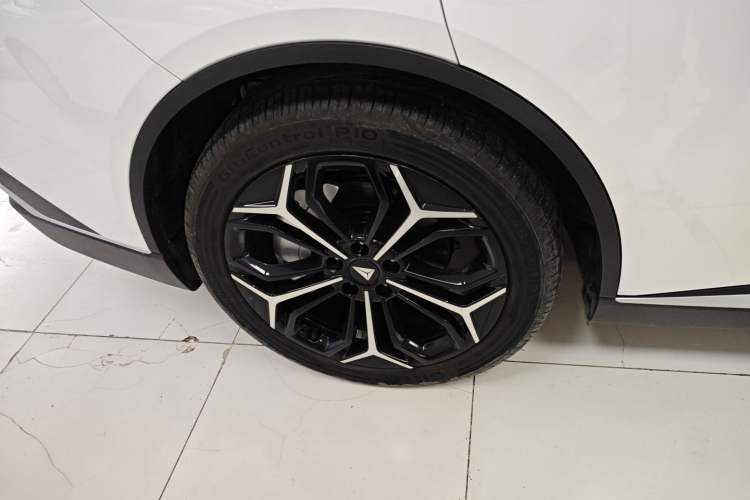 Used Deepal SL03 2023 200Max Range-Extended Version Exterior 8
