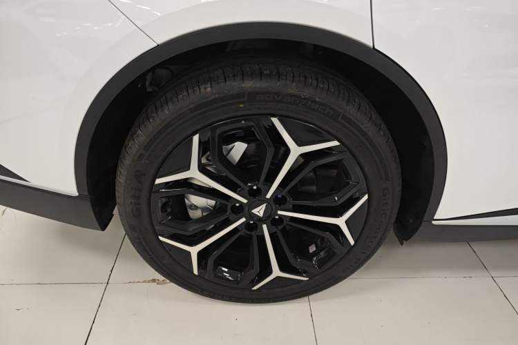 Used Deepal SL03 2023 200Max Range-Extended Version Exterior 8