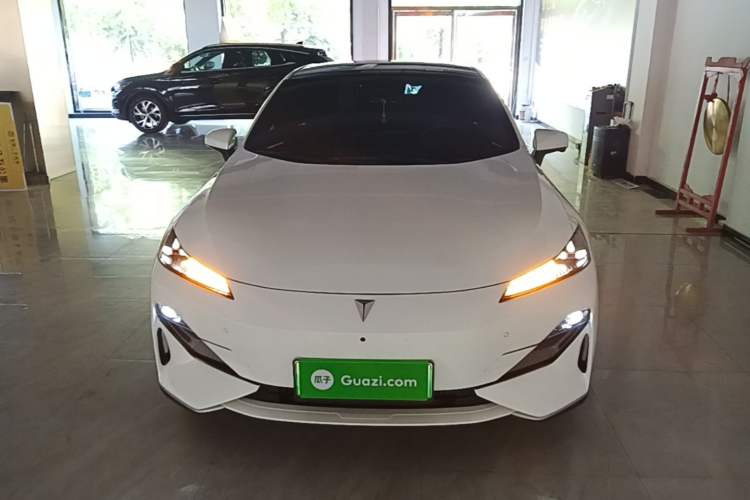 Used Deepal SL03 2023 200Max Range-Extended Version Front