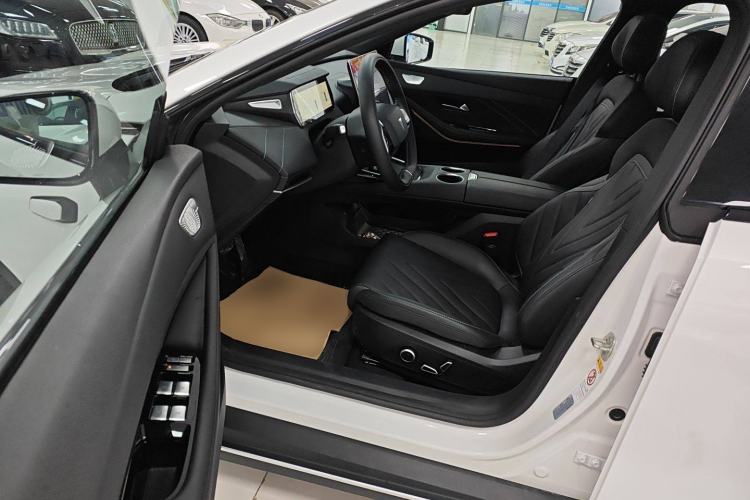 Used Deepal SL03 2023 200Max Range-Extended Version Interior 3
