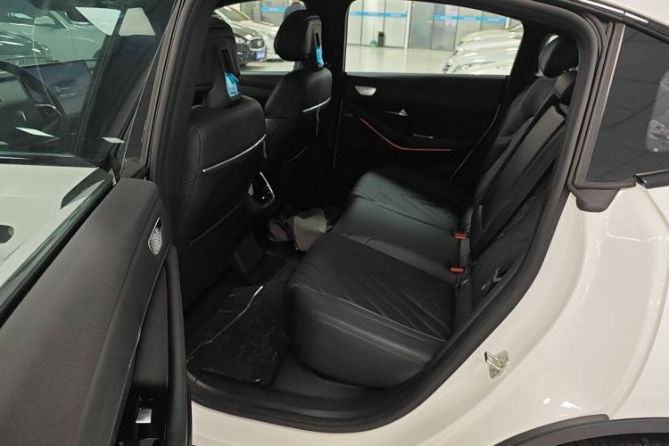 Used Deepal SL03 2023 200Max Range-Extended Version Interior 4
