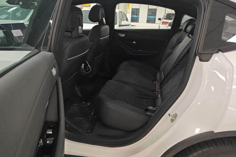 Used Deepal SL03 2023 200Max Range-Extended Version Interior 4