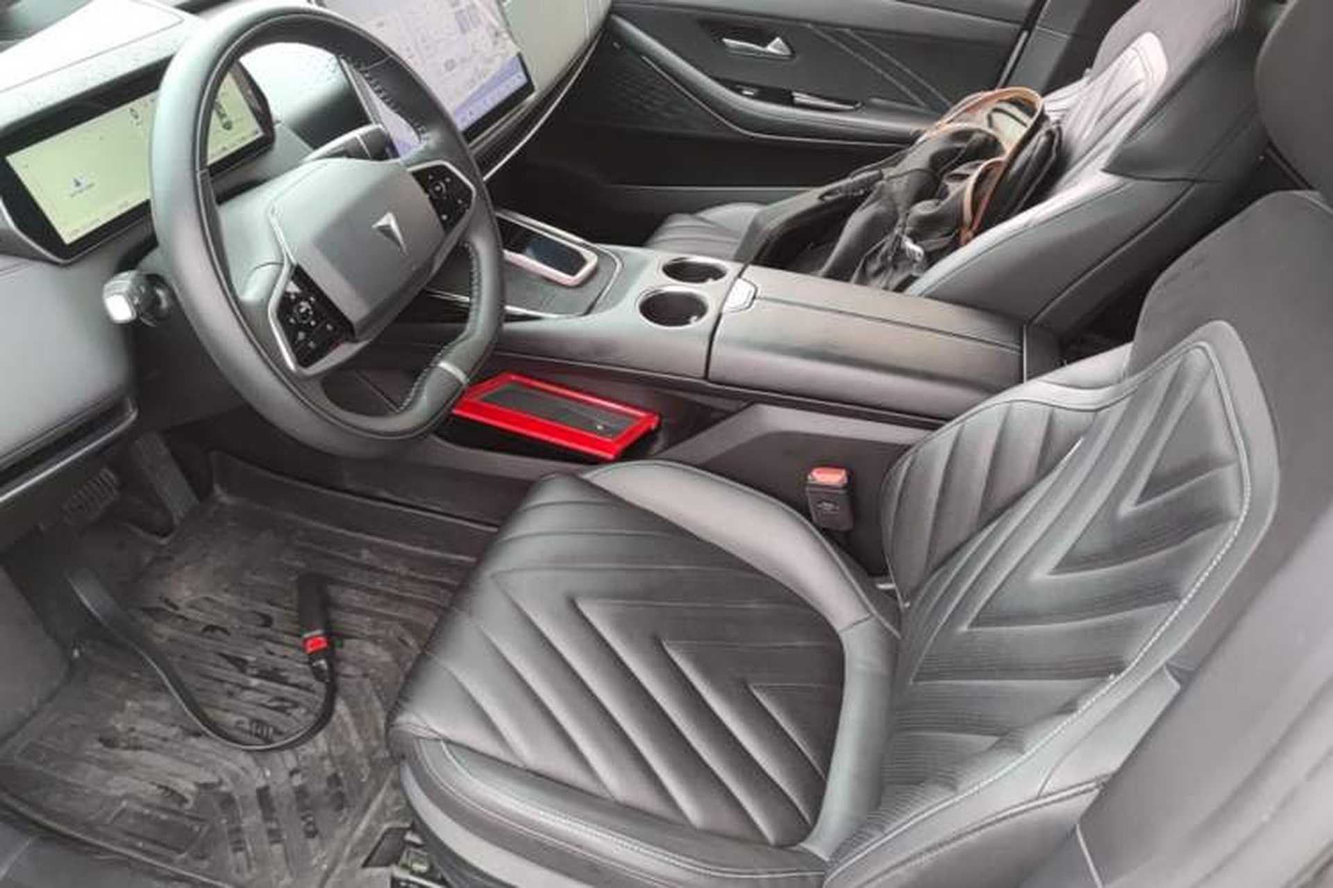 Used Deepal SL03 2023 200Max Range-Extended Version Left Front Seat