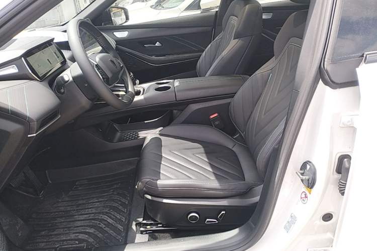 Used Deepal SL03 2023 200Max Range-Extended Version Left Front Seat
