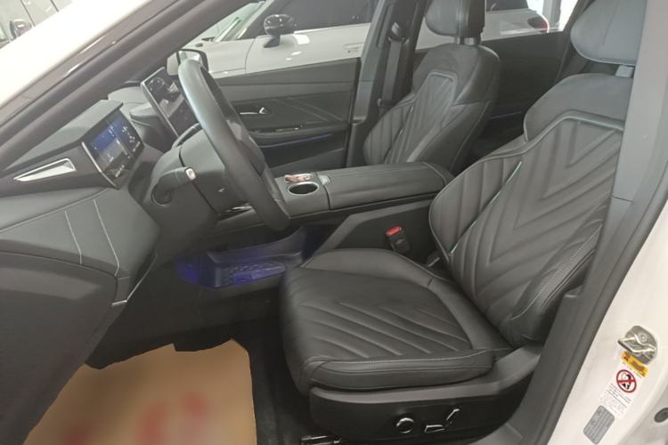 Used Deepal SL03 2023 200Max Range-Extended Version Left Front Seat